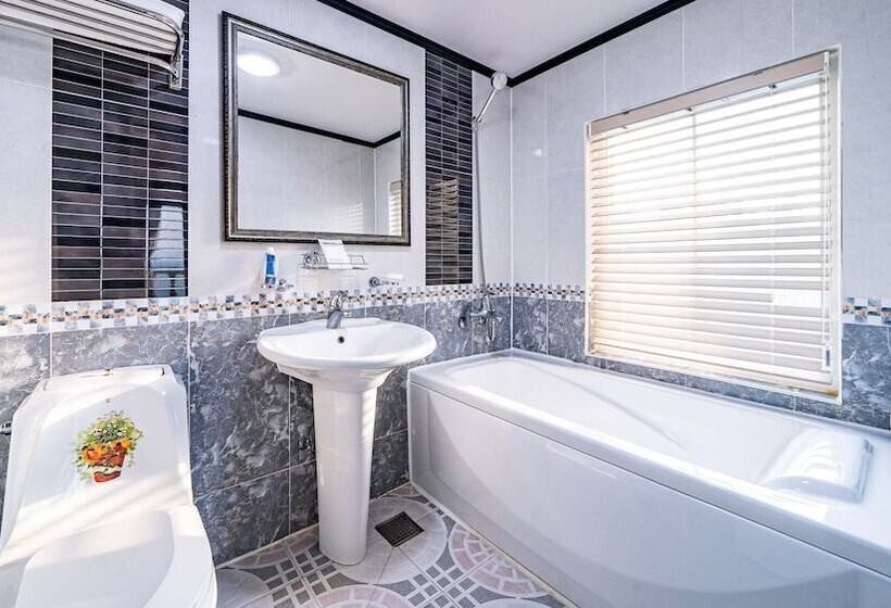 酒店 Gangneung Pension Sea And   Pet Friendly