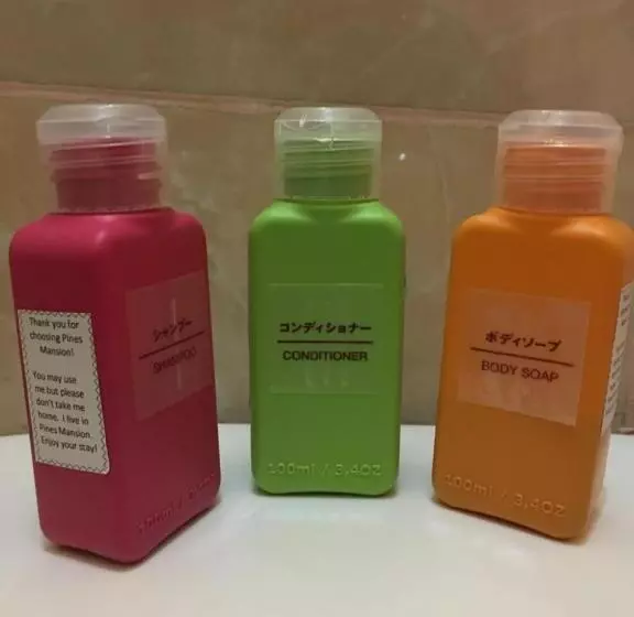 ホテル Pines Mansion