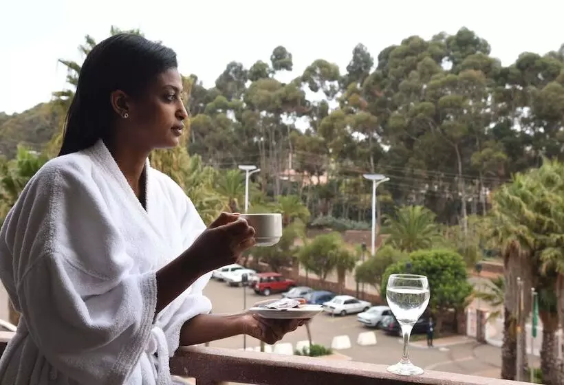 هتل Asmara Palace