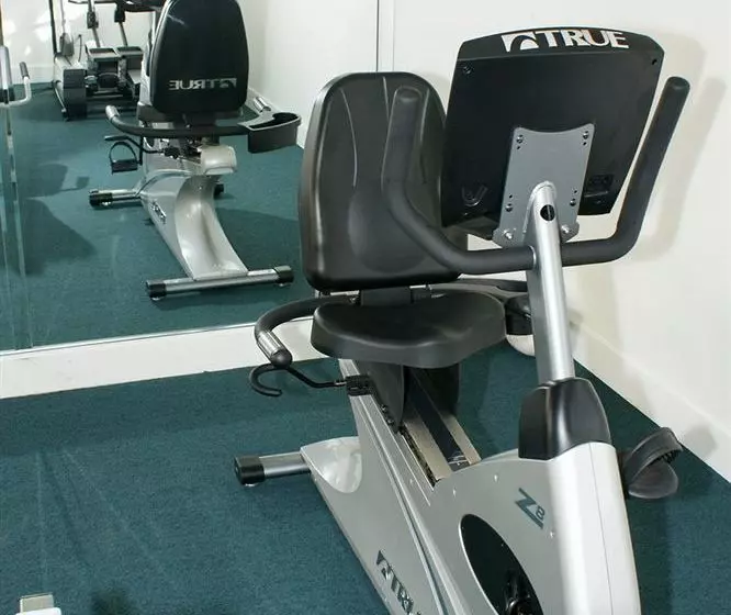 هتل Bahama Beach Club Resort