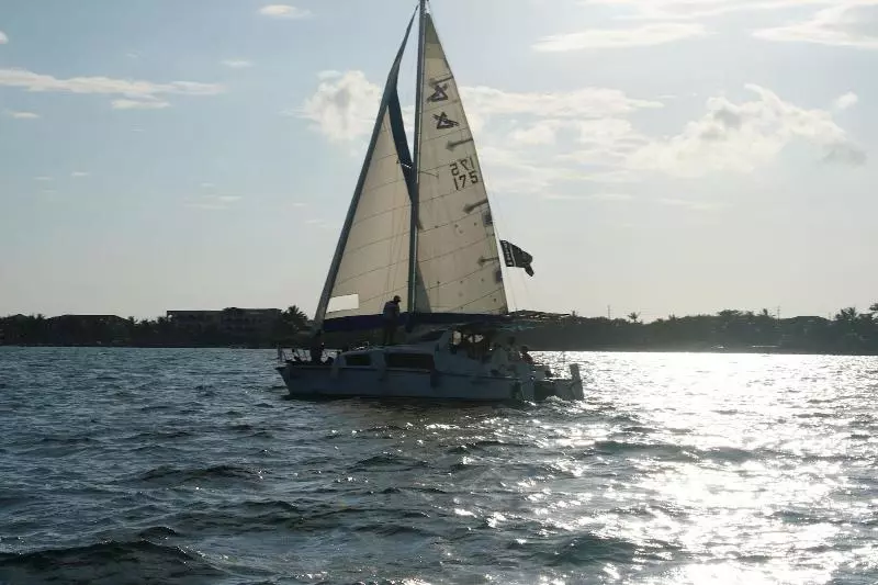 هتل Captain Morgan's Retreat