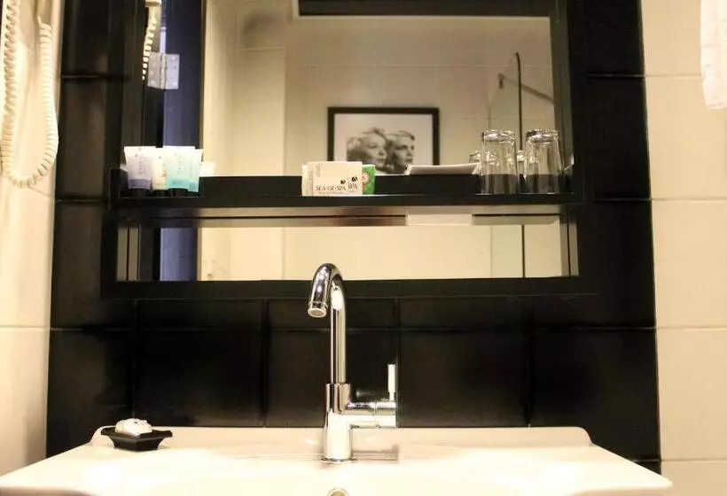 Cinema Hotel   An Atlas Boutique