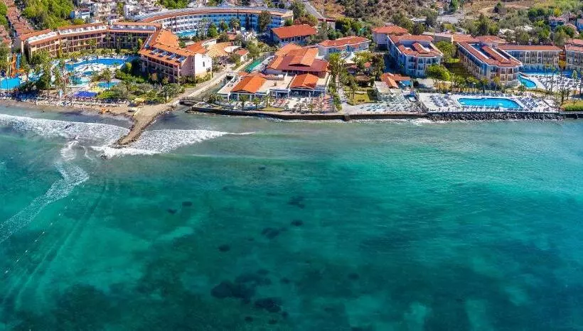 Hotel Ephesia Holiday Beach Club