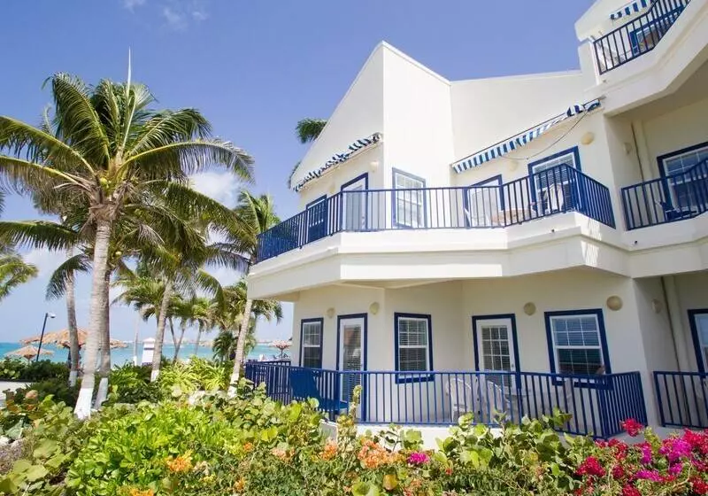 هتل Hilton Vacation Club Flamingo Beach St. Maarten