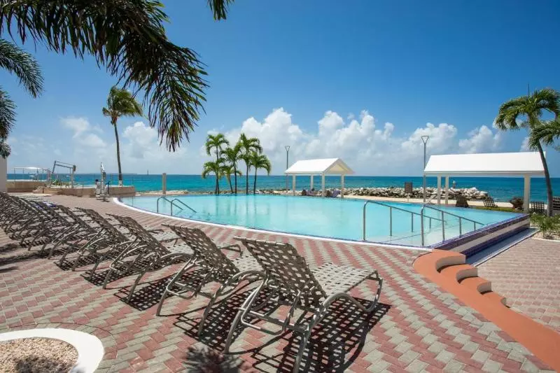 هتل Hilton Vacation Club Flamingo Beach St. Maarten