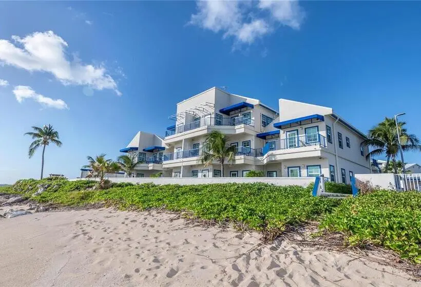 هتل Hilton Vacation Club Flamingo Beach St. Maarten