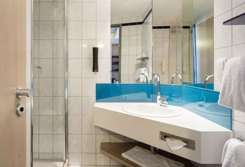 酒店 Holiday Inn Express München Messe, An Ihg