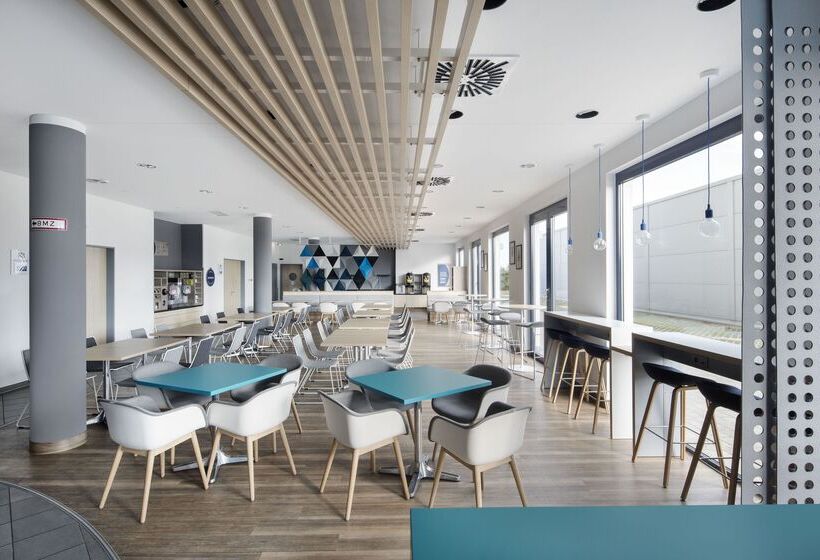 酒店 Holiday Inn Express München Messe, An Ihg