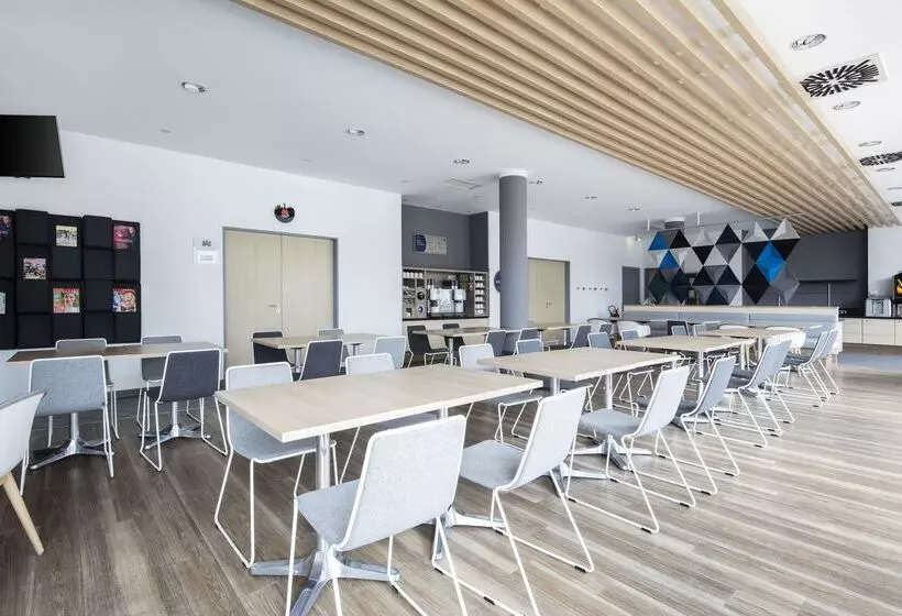 酒店 Holiday Inn Express München Messe, An Ihg