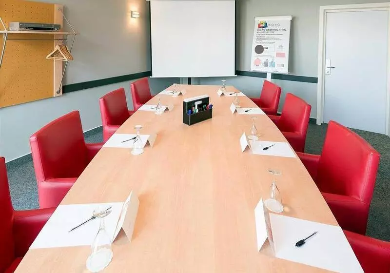 هتل Ibis Luxembourg Sud