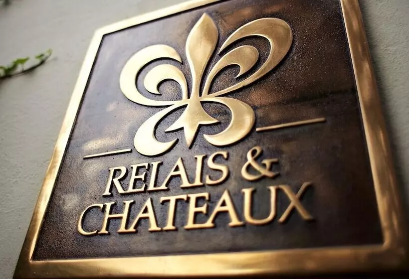 هتل Kendov Dvorec