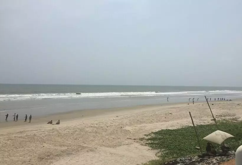 בית מלון כפרי La Palm Royal Beach