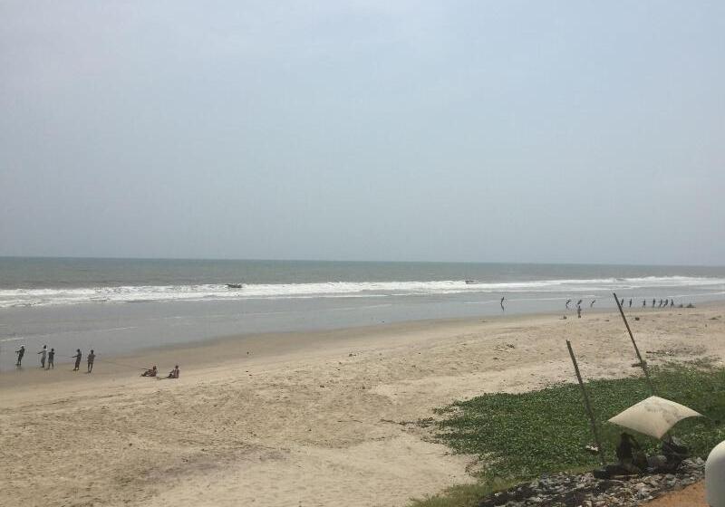 ホテル La Palm Royal Beach