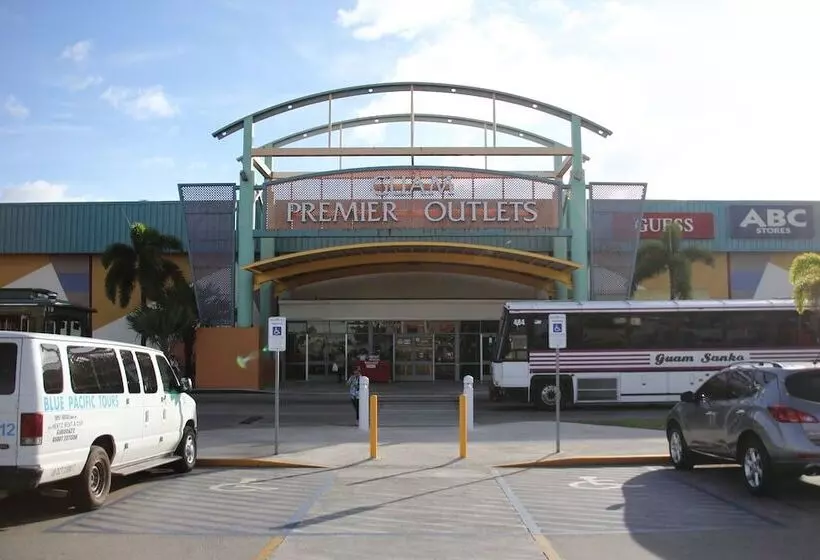 هتل Leopalace Resort Guam