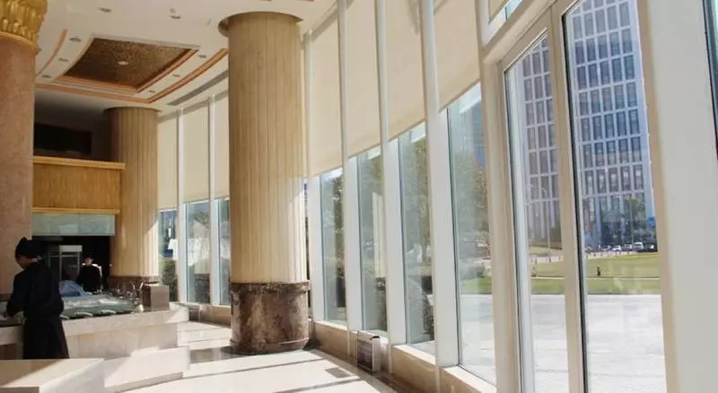 호텔 Oriental Riverside Bund View