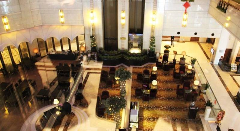 Hotel Oriental Riverside Bund View