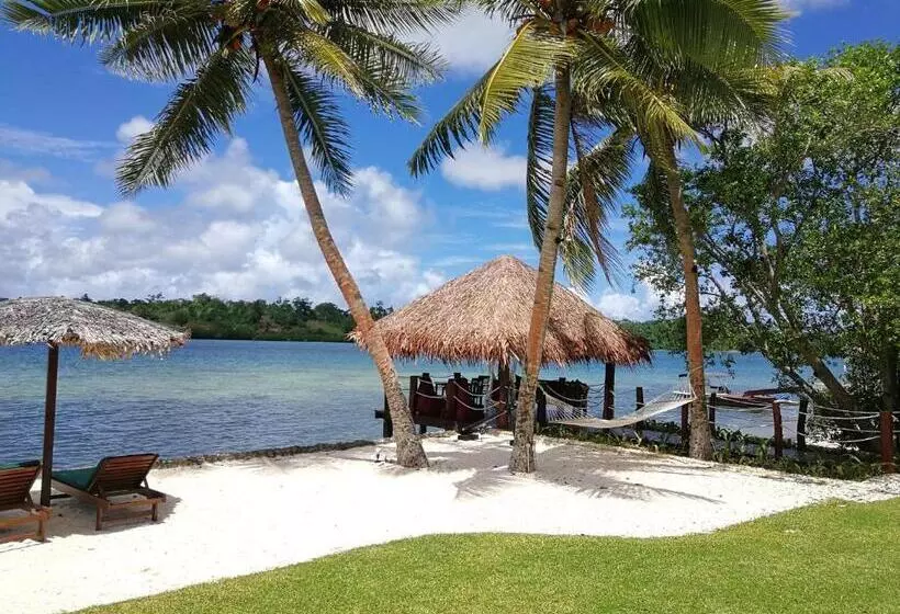 هتل Poppy S On The Lagoon