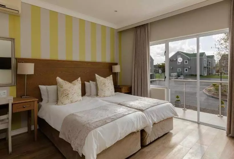 Protea Hotel By Marriott Stellenbosch & Conference Centre