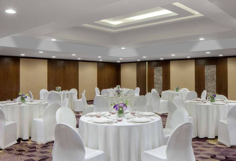 فندق Radisson Blu Atria Bengaluru