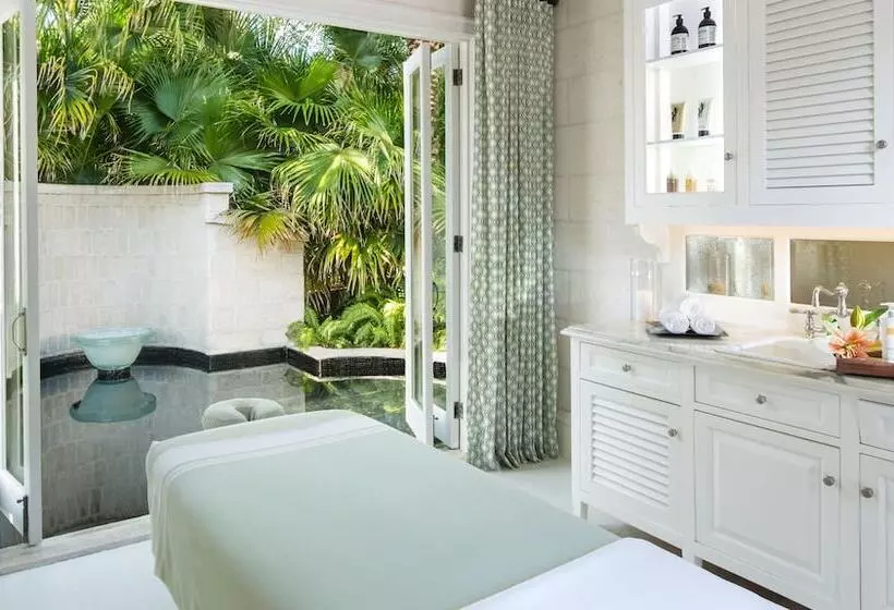 Отель The Palms Turks And Caicos