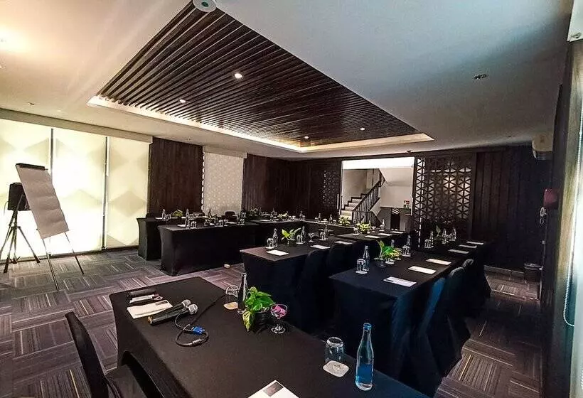 The Vira Bali Boutique Hotel & Suite