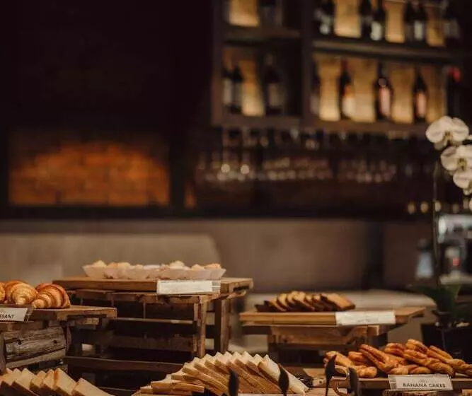 The Vira Bali Boutique Hotel & Suite