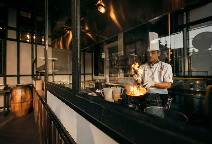 The Vira Bali Boutique Hotel & Suite