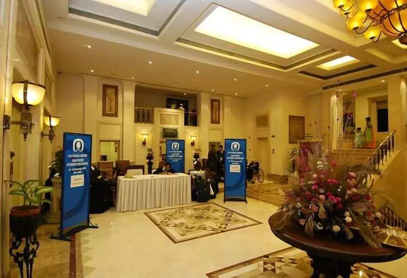 فندق Tivoli Garden Resort