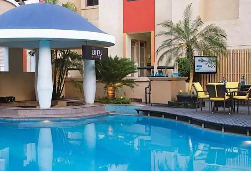 فندق Tivoli Garden Resort