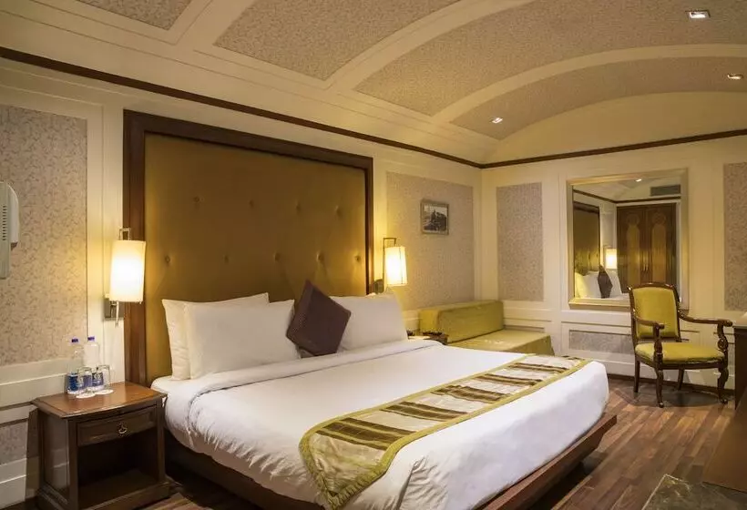 فندق Tivoli Garden Resort