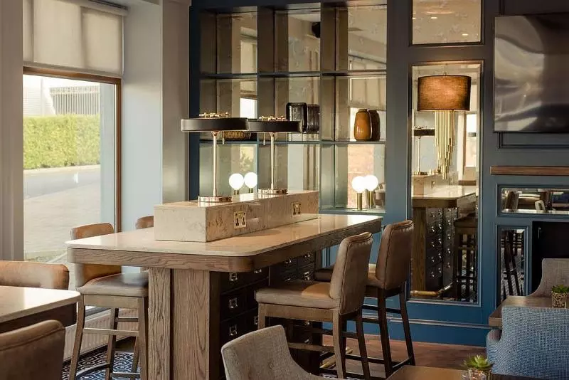 هتل Waterford Viking