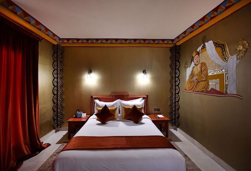 Oscar Hotel by Atlas Studios