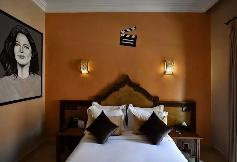 Oscar Hotel by Atlas Studios