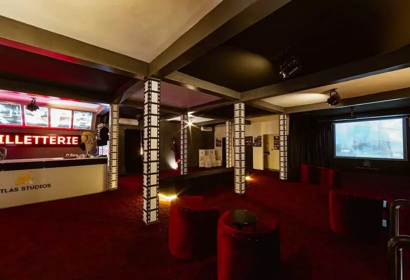 Oscar Hotel by Atlas Studios