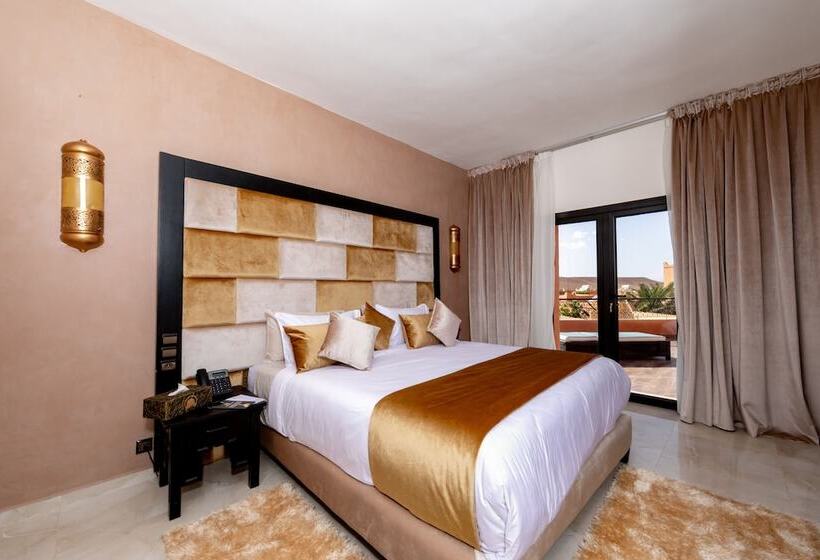 Oscar Hotel by Atlas Studios