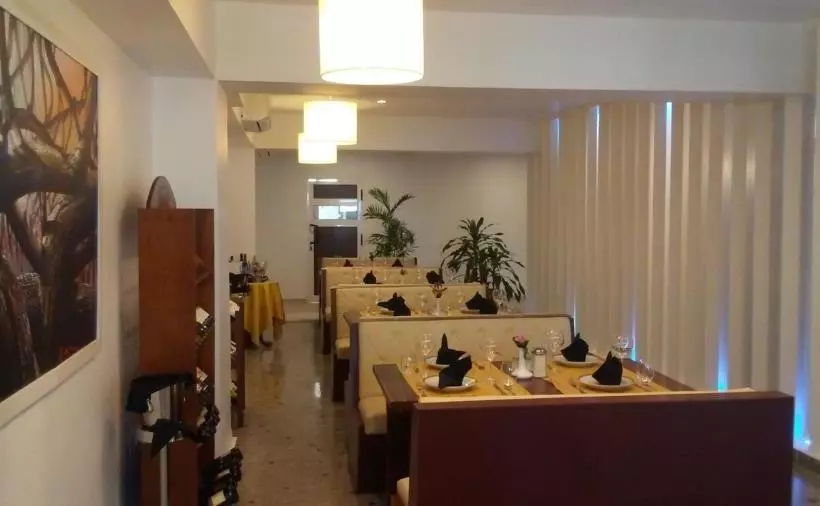 ホテル Plus Vedado 500