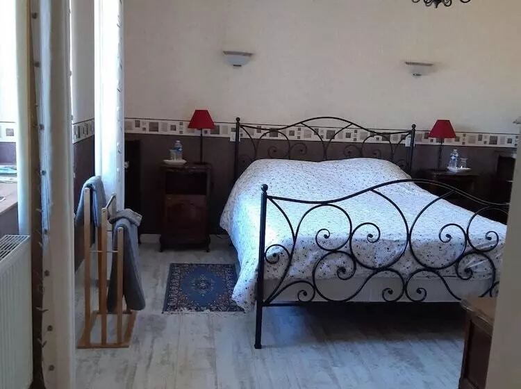 Aamiaismajoitus (B&B) Au Bon Vivant