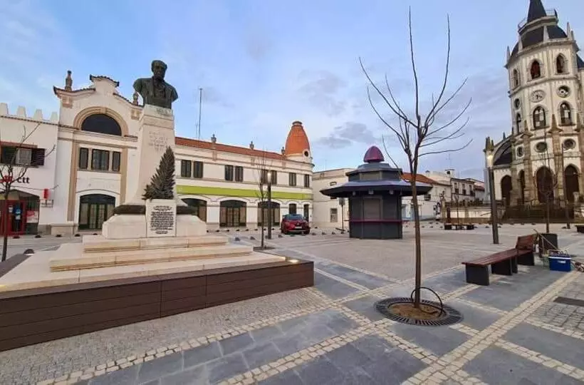 Aamiaismajoitus (B&B) Raiz Alentejana