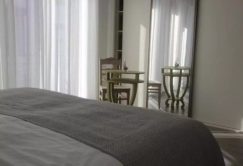 Aamiaismajoitus (B&B) Raiz Alentejana