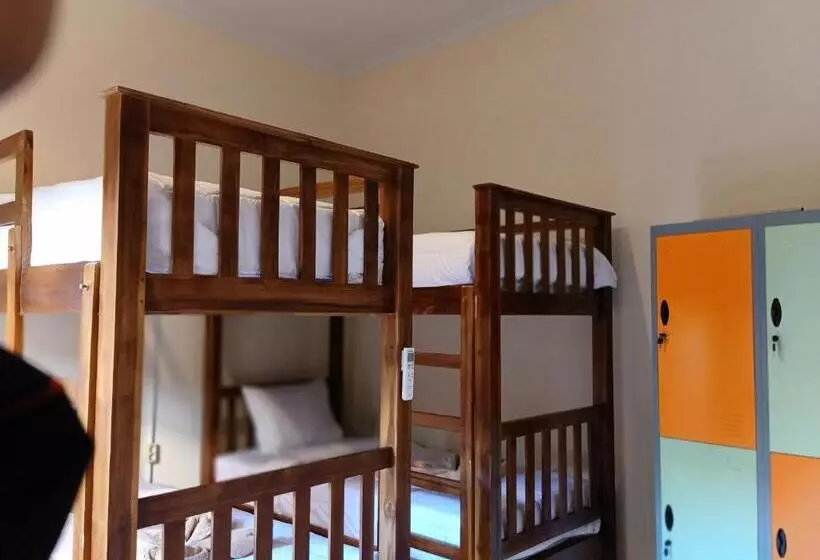 Happy Penida Hostel 2