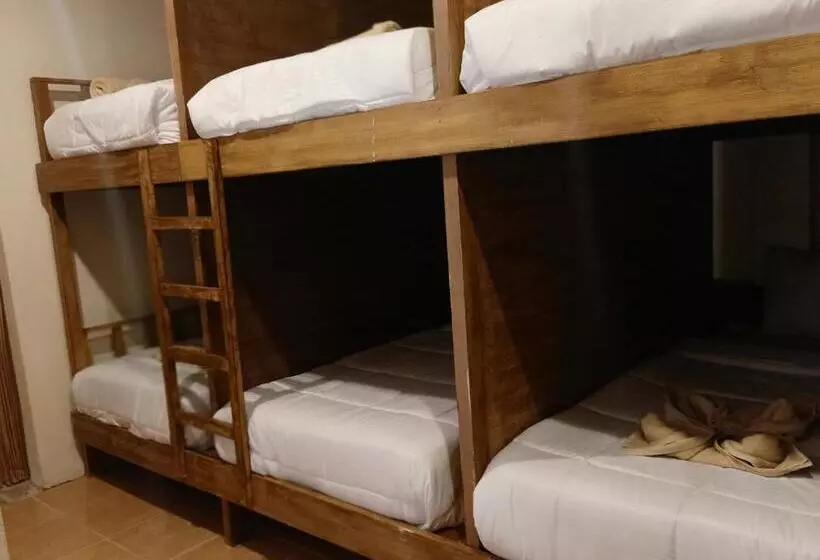 Happy Penida Hostel 2
