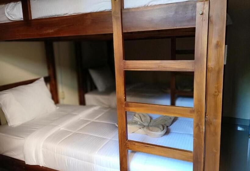 Happy Penida Hostel 2