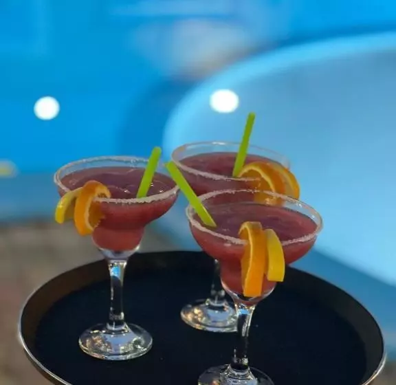 Hotelli Adriatik Orikum