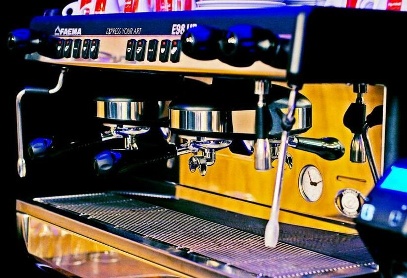 Boutique Hotel Divina