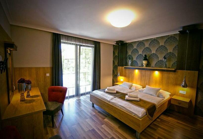 Boutique Hotel Divina