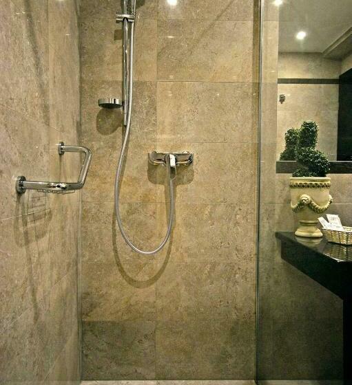 Boutique Hotel Divina