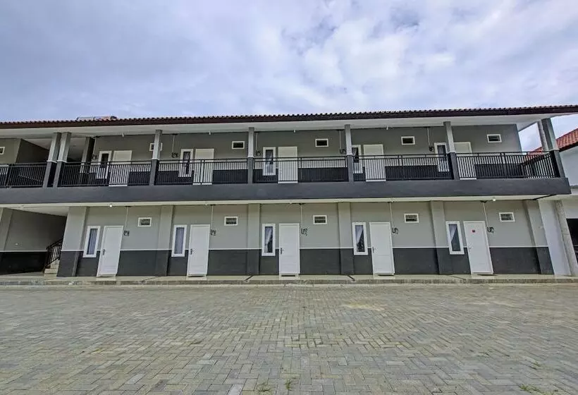 Hotel Oyo 3841 Wisma 25