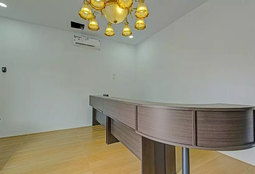 Hotel Oyo 3841 Wisma 25