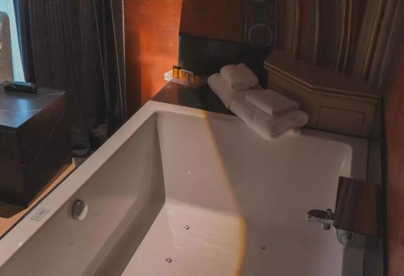 Hotelli Zenit Convento San Martin