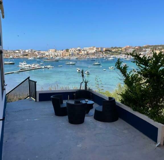 펜션 Il Veliero Blu Camere Sul Porto